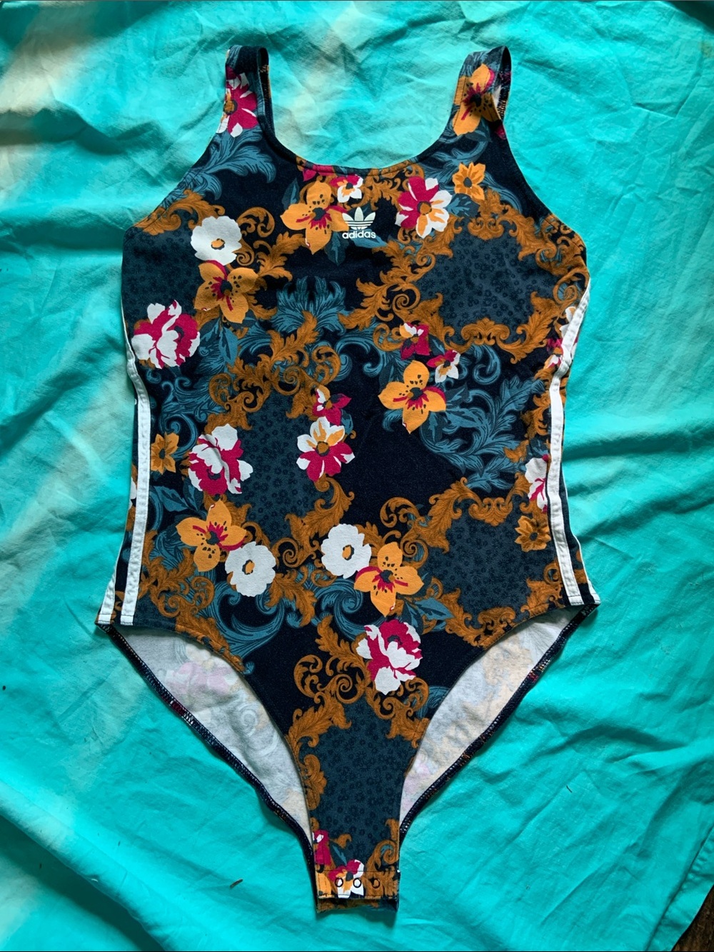 Adidas HER Studio NAVY BLUE Floral Baroque Print Bodysuit XL dance swim workout